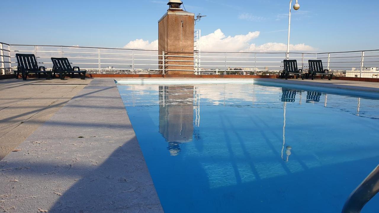 Apart Lisbon Pool Metro Garage Dış mekan fotoğraf